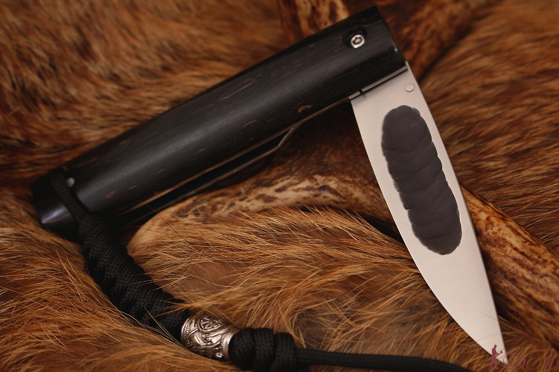 Cкладной "Северный нож" малый N690. Рукоять карельская береза (черная).